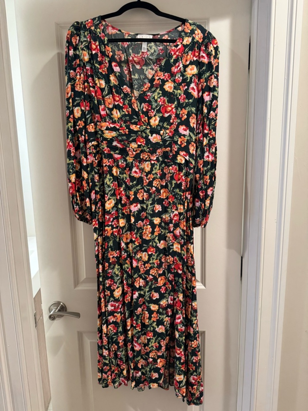 Leith Black Floral V-Neck Long Sleeve Maxi Dress